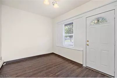 461 Morningview Avenue, Akron, OH 44305 - Photo 17
