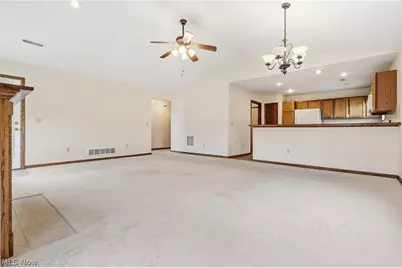 2806 Marsh Avenue NW, Canton, OH 44708 - Photo 9