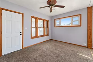 1271 Nestor Ave, Akron, OH 44314 - Photo 9