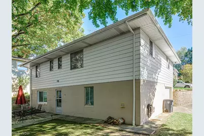 548 Gibbs Road, Akron, OH 44312 - Photo 3