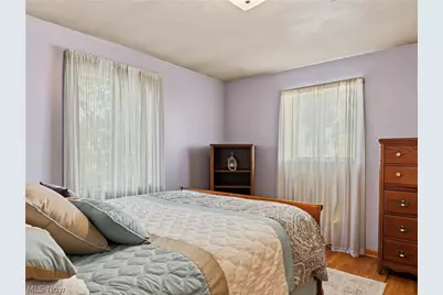 548 Gibbs Road, Akron, OH 44312 - Photo 15