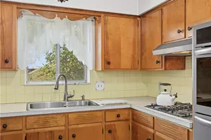 548 Gibbs Rd, Akron, OH 44312 - Photo 11