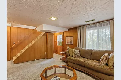548 Gibbs Road, Akron, OH 44312 - Photo 25