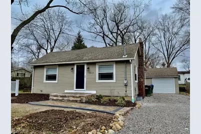 1917 Northmoreland Boulevard, Cuyahoga Falls, OH 44221 - Photo 1