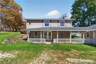 410 McKinley Ave NW, Canton, OH 44615 - Photo 1