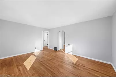 12204 Wayland Avenue, Loveland, OH 44111 - Photo 5