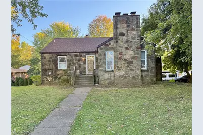 2821 Connecticut Street SW, Massillon, OH 44646 - Photo 1