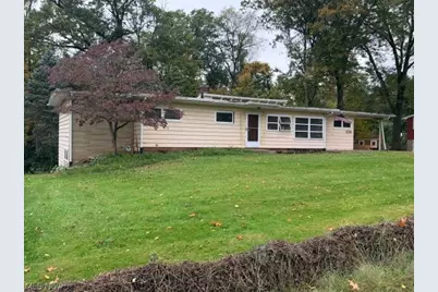 2235 Helena Avenue NW, Massillon, OH 44646 - Photo 3