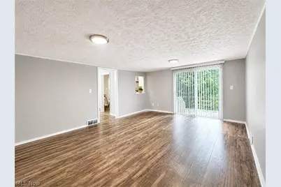 3709 Chelton Road, Huber Heights, OH 44120 - Photo 9