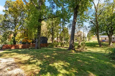 6274 Woodmoor Avenue NW, Canton, OH 44718 - Photo 33