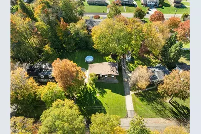 1734 E Broad Street, Louisville, OH 44641 - Photo 5