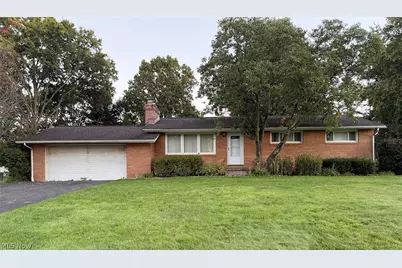 2625 Hyacinth Drive NW, North Canton, OH 44720 - Photo 1