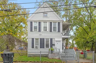 2653 W 27th St, Loveland, OH 44113 - Photo 1