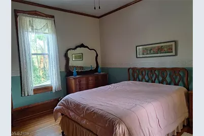 140 East Street, Lore City, OH 43755 - Photo 45