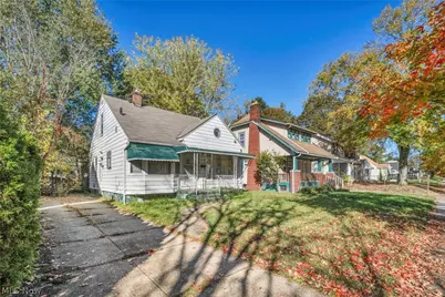 1060 Frederick Boulevard, Akron, OH 44320 - Photo 3