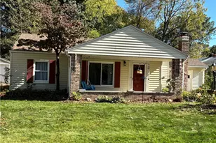 2711 Ironwood St, Cuyahoga Falls, OH 44221 - Photo 1