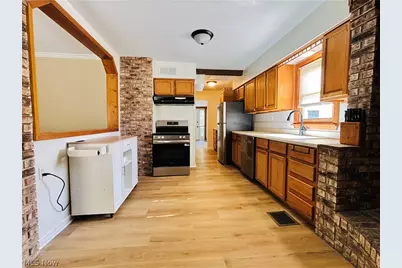 2711 Ironwood Street, Cuyahoga Falls, OH 44221 - Photo 13