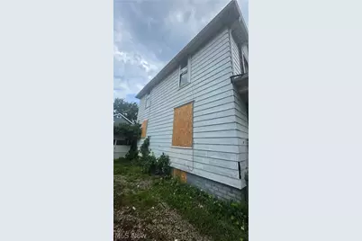 1627 Bonnot Place NE, Canton, OH 44705 - Photo 1