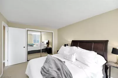 12900 Lake Avenue #924, Oakwood, OH 44107 - Photo 21
