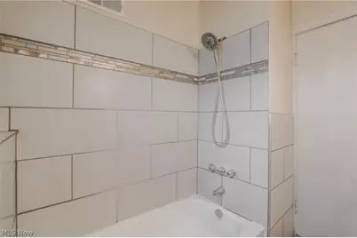 10709 Eliot Avenue #UP, Loveland, OH 44104 - Photo 15