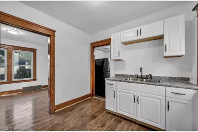 10108 Benham Avenue, Loveland, OH 44105 - Photo 13