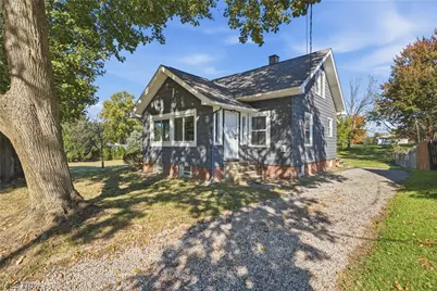 2549 30th Street NE, Canton, OH 44705 - Photo 1