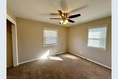 1880 Baker Avenue, Akron, OH 44312 - Photo 17