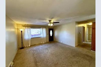 1880 Baker Avenue, Akron, OH 44312 - Photo 9