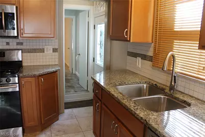 1880 Baker Avenue, Akron, OH 44312 - Photo 5