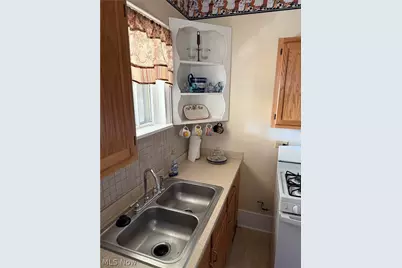 233 Westwood Avenue, Akron, OH 44302 - Photo 13