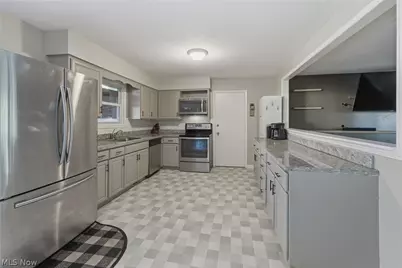 5094 Bob O Link Street NW, North Canton, OH 44720 - Photo 23