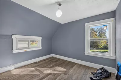 890 E 75th Street, Loveland, OH 44103 - Photo 27