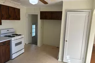 1839 9th St SW, Akron, OH 44314 - Photo 5