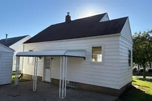 1839 9th St SW, Akron, OH 44314 - Photo 11