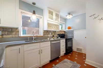1731 Broad Boulevard, Cuyahoga Falls, OH 44223 - Photo 9
