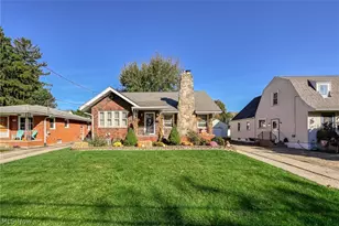 339 E Ford Ave, Barberton, OH 44203 - Photo 3