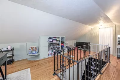 339 E Ford Avenue, Barberton, OH 44203 - Photo 21