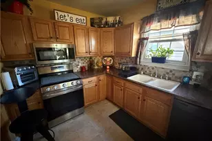 1139 Lexington Ave, Akron, OH 44310 - Photo 15