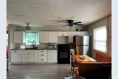 635 Standish Avenue NW, Massillon, OH 44647 - Photo 3
