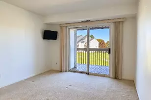 6035 Lake Rd, Ashtabula, OH 44004 - Photo 7