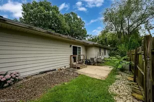 490 Bonshire Rd, Akron, OH 44319 - Photo 21