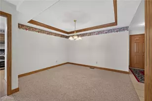 601 Sonora Dr, Barberton, OH 44203 - Photo 9