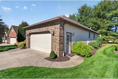 601 Sonora Drive, Barberton, OH 44203 - Photo 3