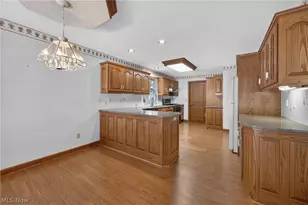 601 Sonora Dr, Barberton, OH 44203 - Photo 13