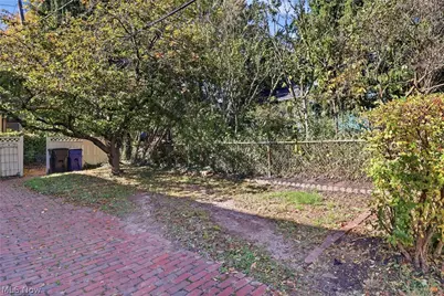 1726 W 31st Place, Loveland, OH 44113 - Photo 33