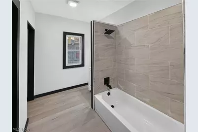 3423 W 49th Street, Loveland, OH 44102 - Photo 11