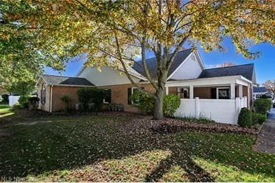 1526 Rhine River Road NW, Uniontown, OH 44685 - Photo 5