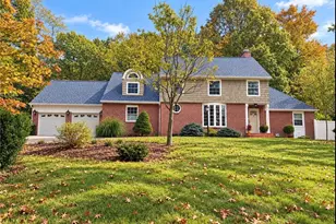 814 Colegate Dr, Marietta, OH 45750 - Photo 1