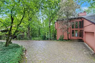849 Belleau Wood Dr, Akron, OH 44303 - Photo 3