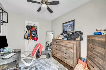 2203 Bunts Road, Oakwood, OH 44107 - Photo 23
